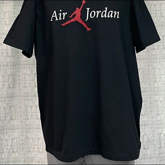 New XL Air Jordan Bred Shortsleeved T-shirt - Picture 2 of 5